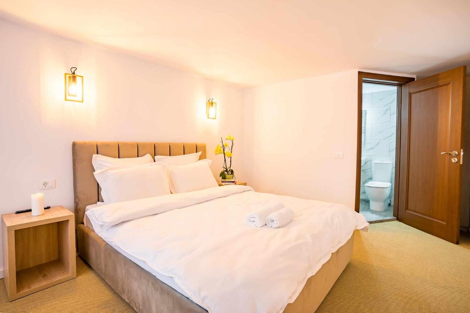 Casa Zuz Voronet Hotel Gura Humorului Luaran gambar
